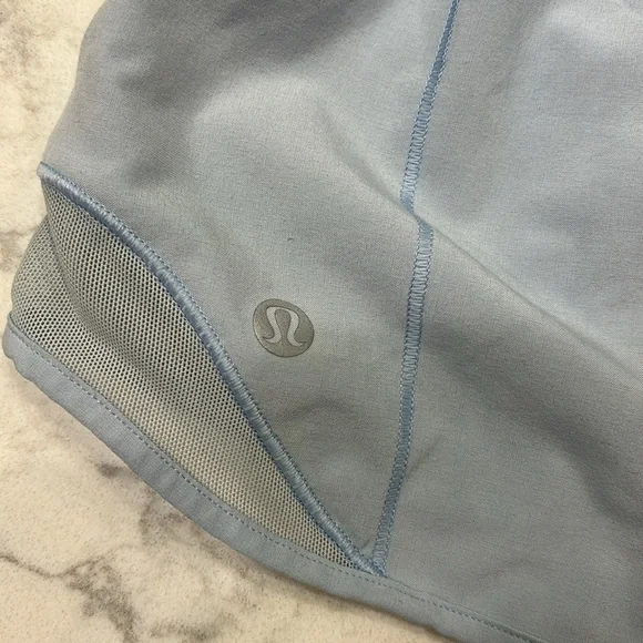 Lululemon Hotty Hot Short 4" Daydream Light Blue Women’s Size 4 - Picture 8 of 12